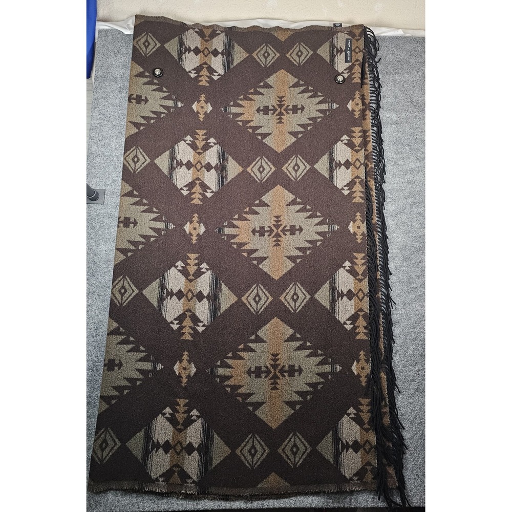 Sackcloth & Ashes Arrow Blanket Throw  Southwestern Geometric Pattern Earthtones